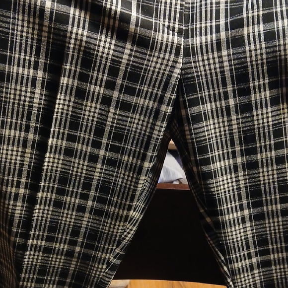 LOFT Womens Checkered Black and White Pants - Picture 2 of 9
